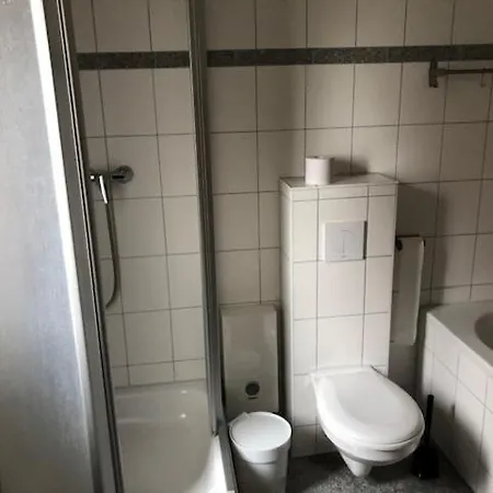 Ferienhaushaelfte An Der Mueritz بيت للعطل *